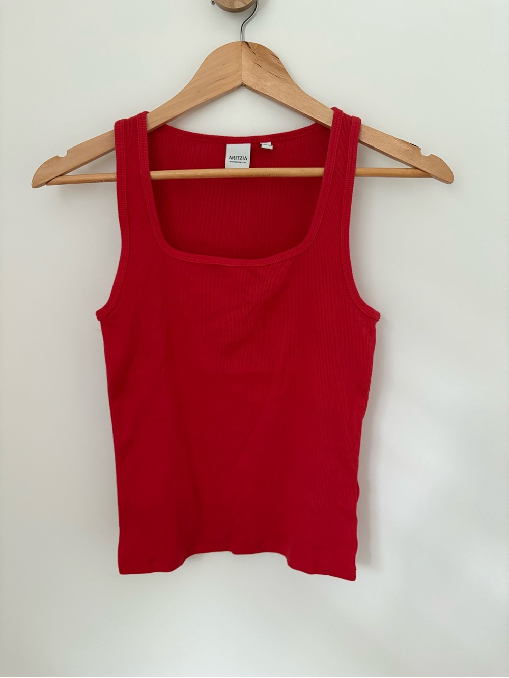 Aritzia Homestretch Rib Frequency Tank